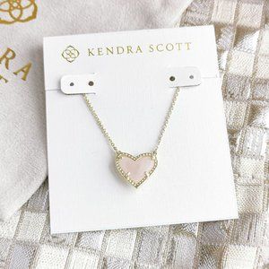 Ari Heart Pendant Necklace | Gold | Rose Quartz